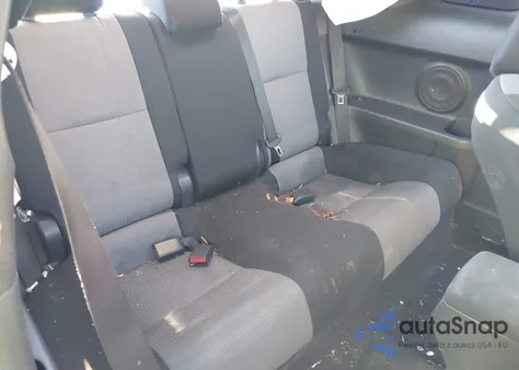 2015 Scion Tc из США, поврежденный, VIN JTKJF5C75FJ002279